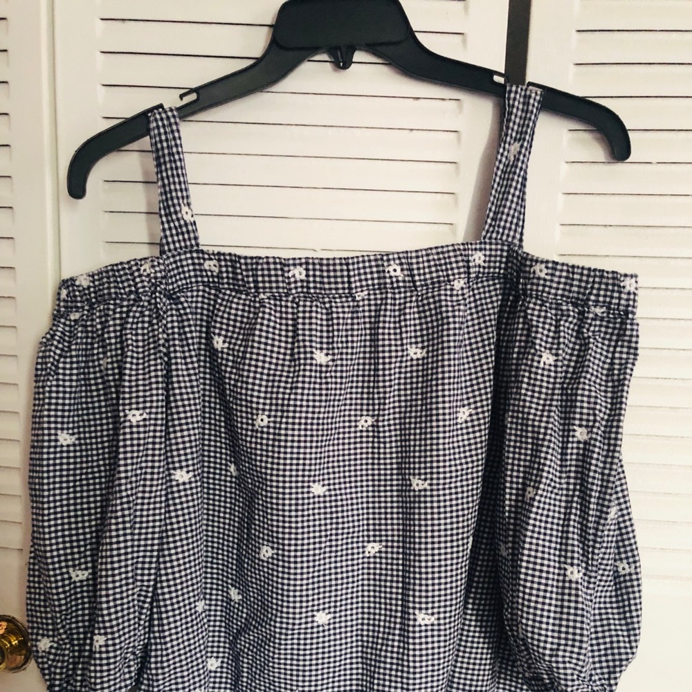 Checkered floral top